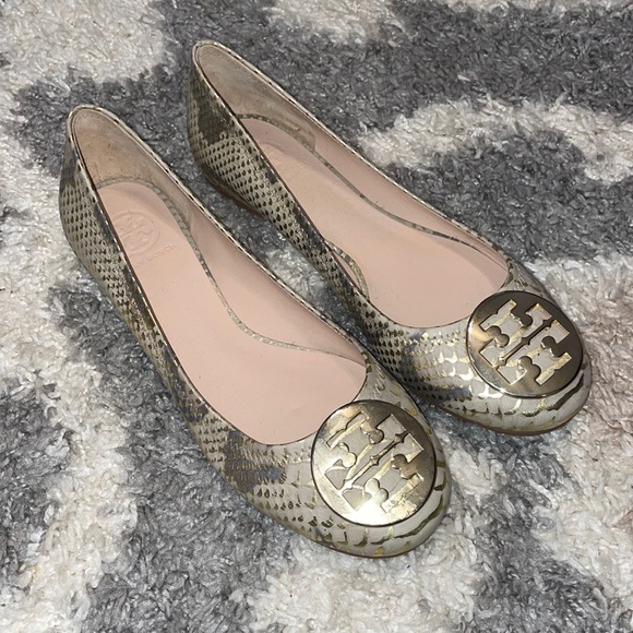 Tory Burch Gold/Beige Python Print Leather Reva Ballet Flats - Picture 1 of 8